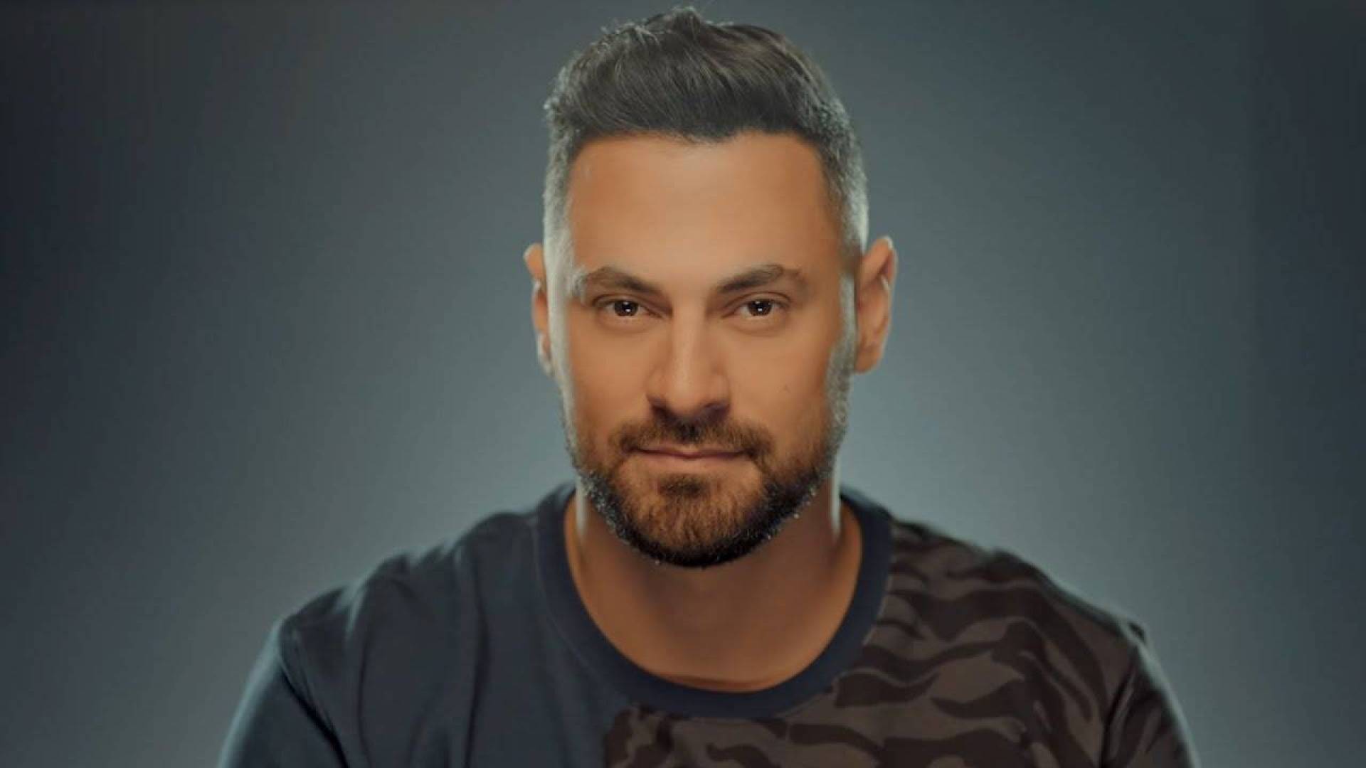 هادي أسود 