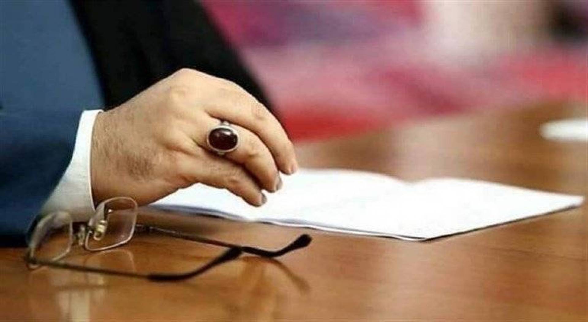 الحماس يعود لرئيس حكومة تصريف الأعمال حسان دياب بعد خطاب السيد حسن نصرلله