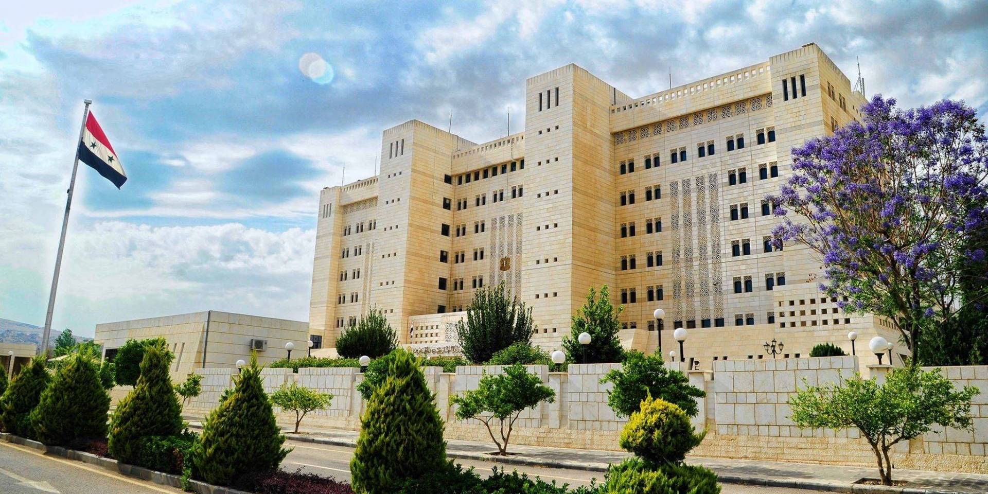 الخارجية السورية :مؤسسة الاتحاد الأوروبي رحلت عن سورية كما رحل الاستعمار ولن تعود تحت أي مسمى