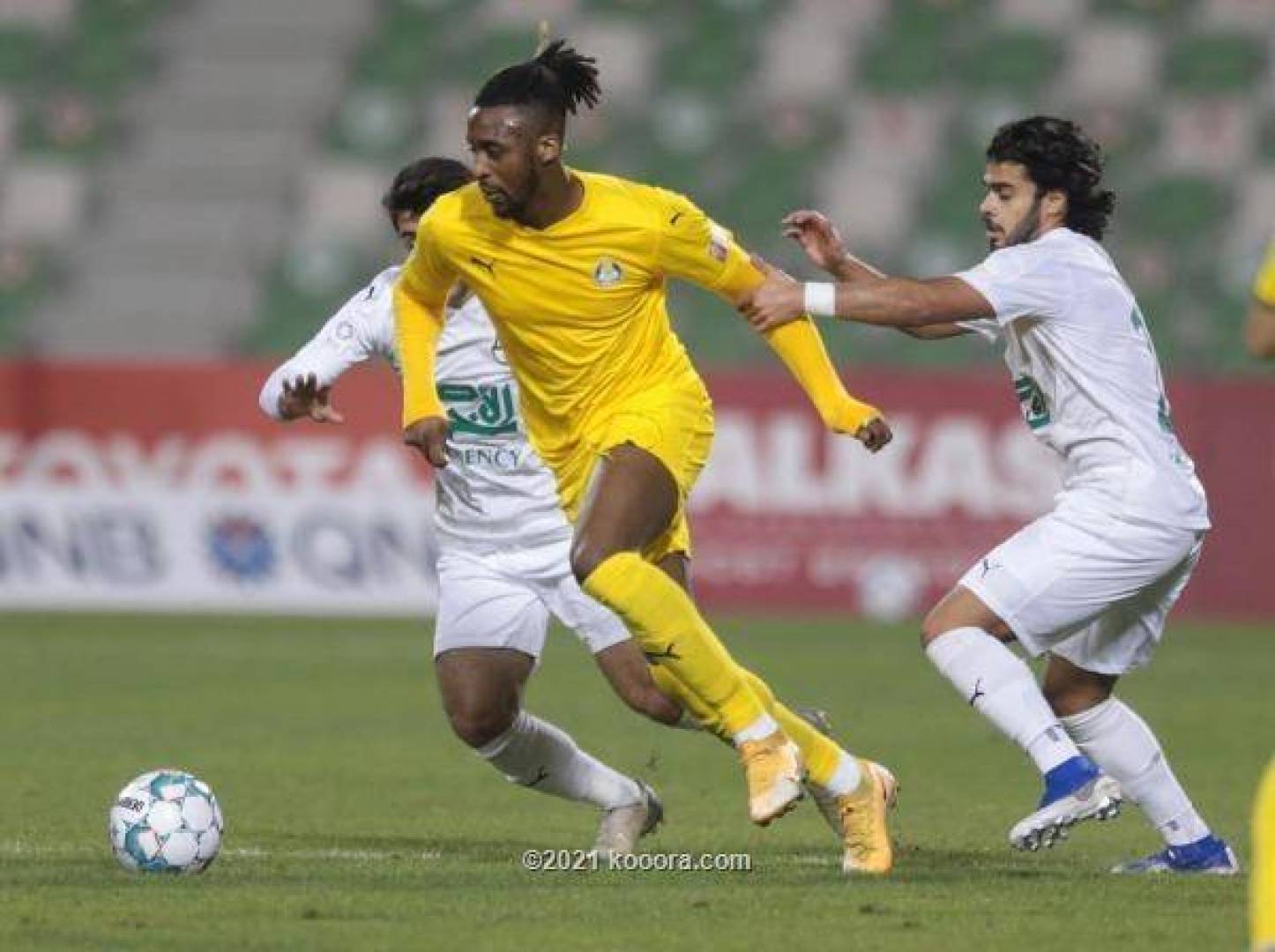 بالفيديو الغرافة يسقط أمام الأهلي في الدوري القطري الممتاز لكرة القدم 