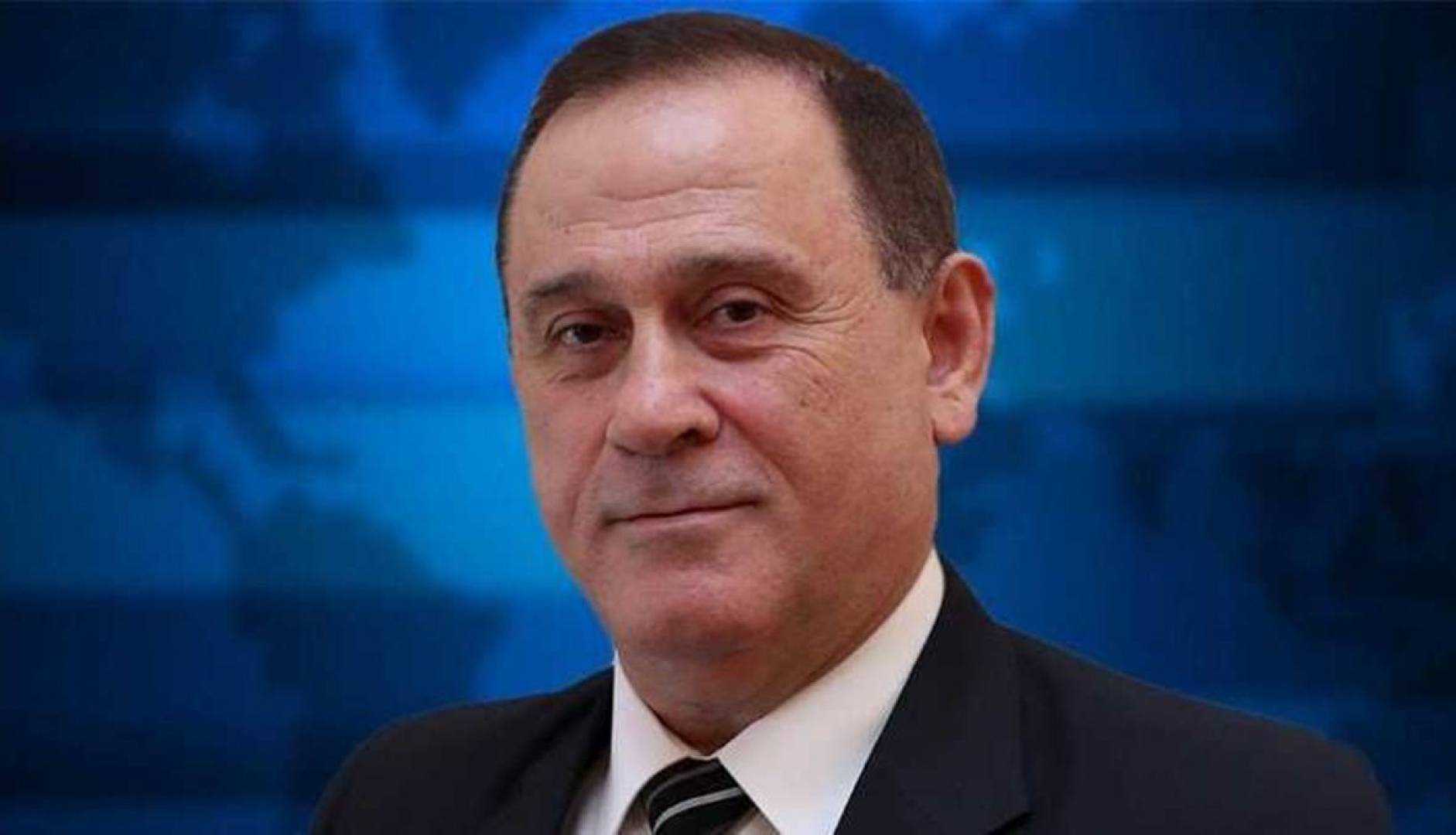 وزير الصناعة عماد حب الله بعد لقائه الرئيس عون