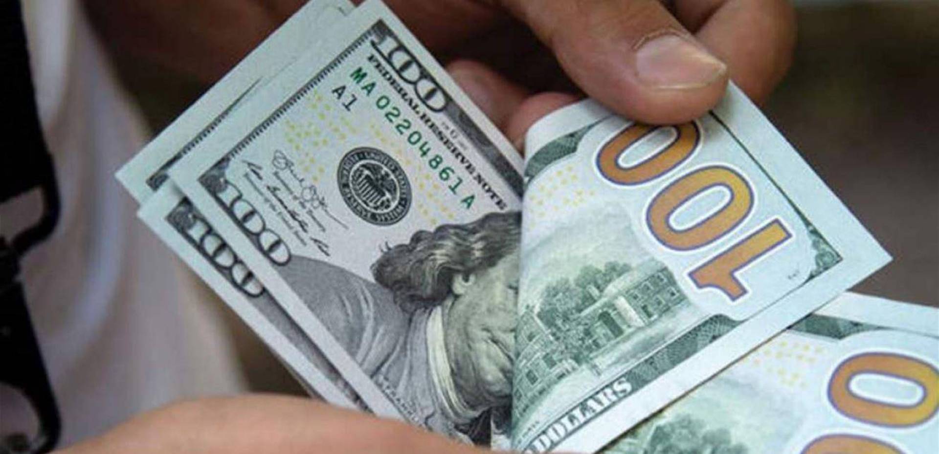 تراجع سعر صرف الدولار في العراق اليوم 10-04-2021 مقابل الدينار العراقي 