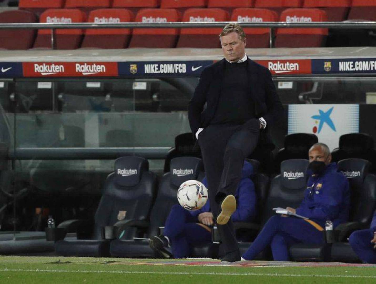 مدرب برشلونة رونالد كومان يهاجم يروجن كلوب بسبب تصريحاته المهينة لريال مدريد