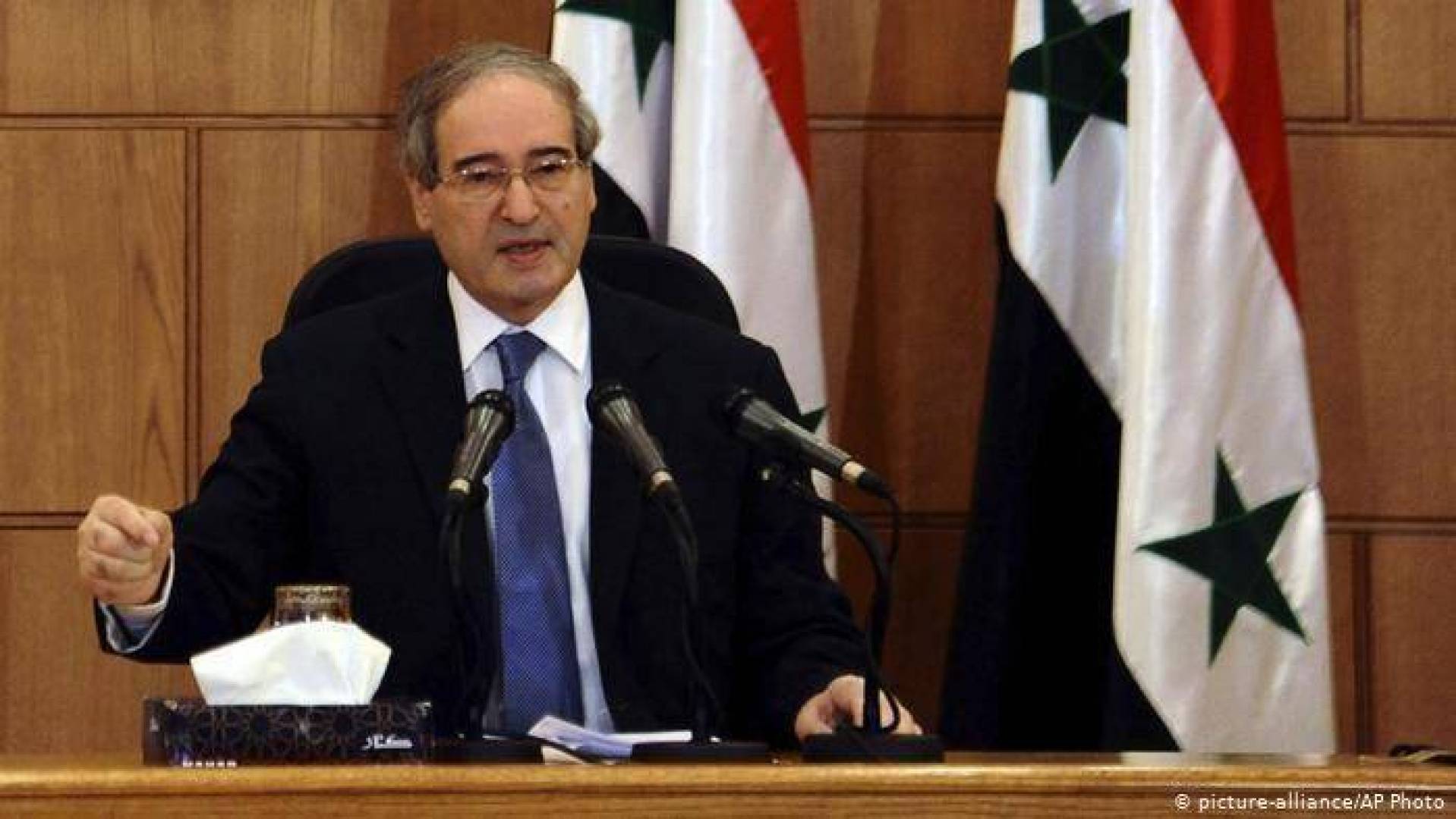 وزير الخارجية السوري فيصل المقداد يصف زيارة ظريف إلى دمشق بالمهمة