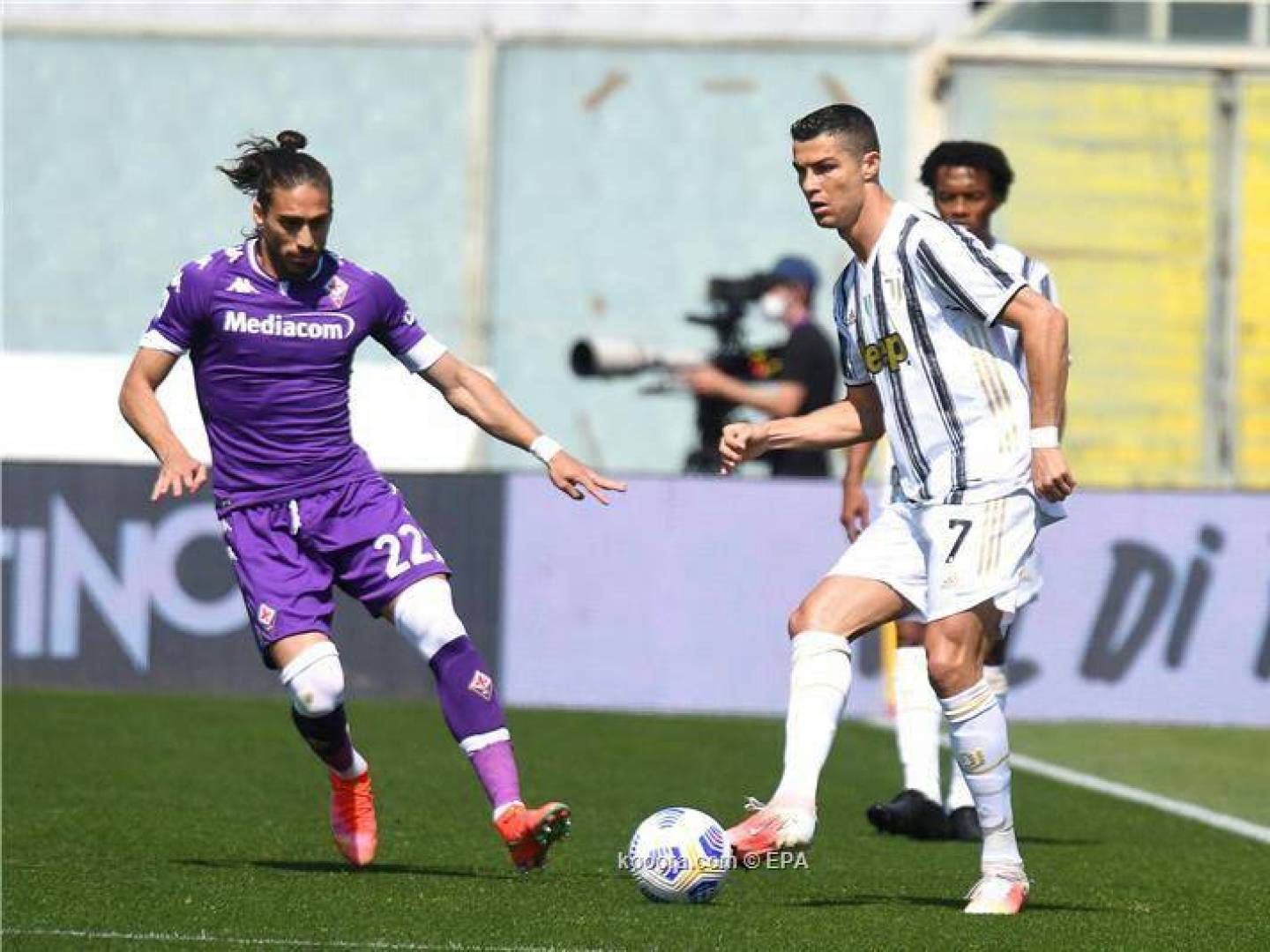 يوفنتوس يتعادل مع فيورنتينا في الدوري الإيطالي..فيديو 