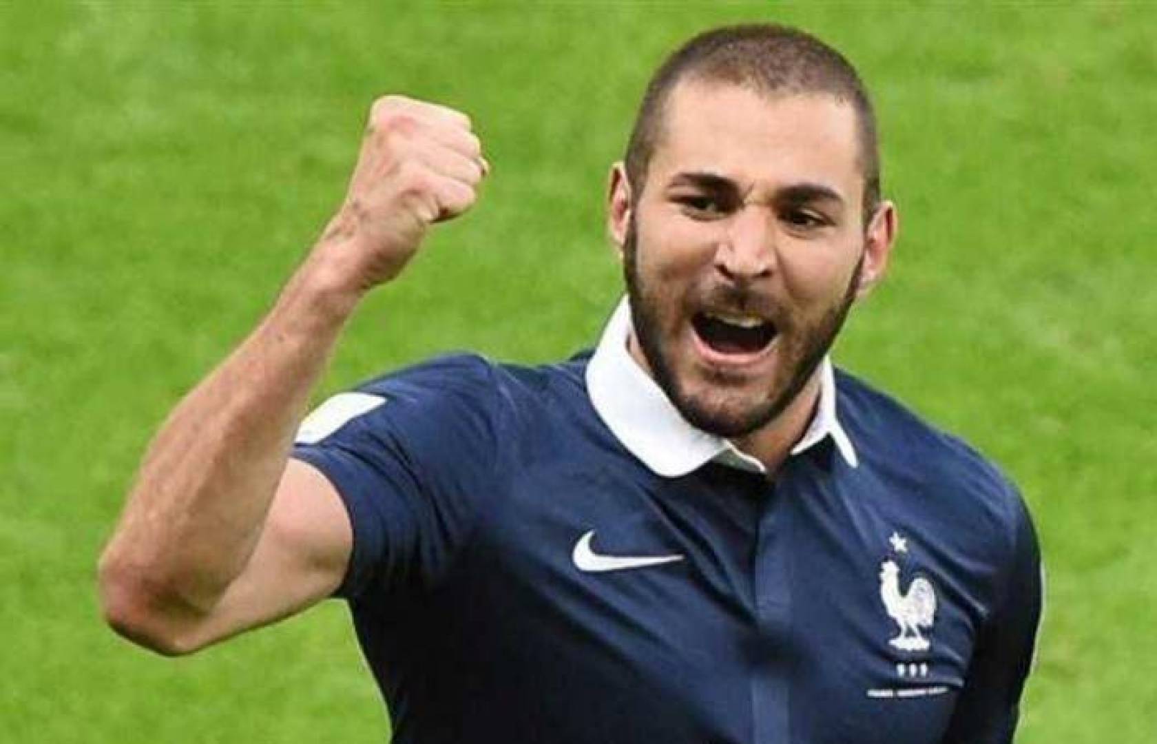 النجم كريم بنزيما يتصدر قائمة منتخب فرنسا في يورو 2020