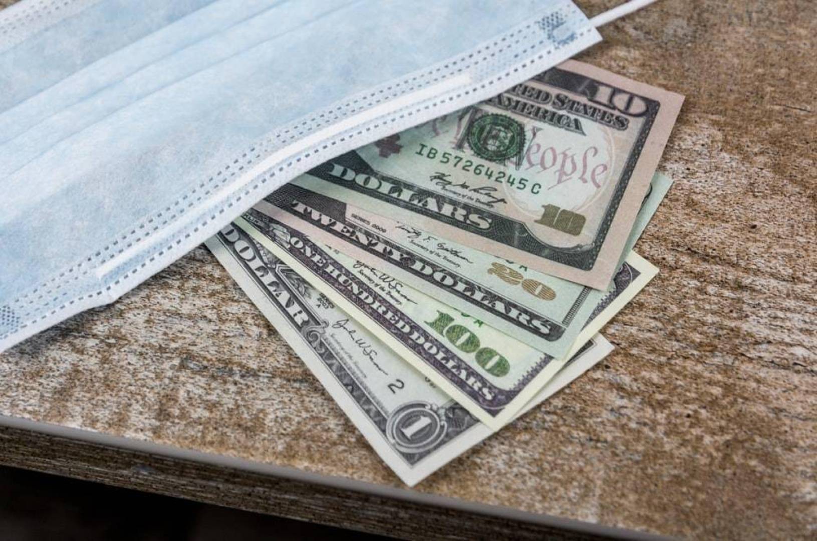 سعر الدولار في مصر اليوم 28 أيار 2021