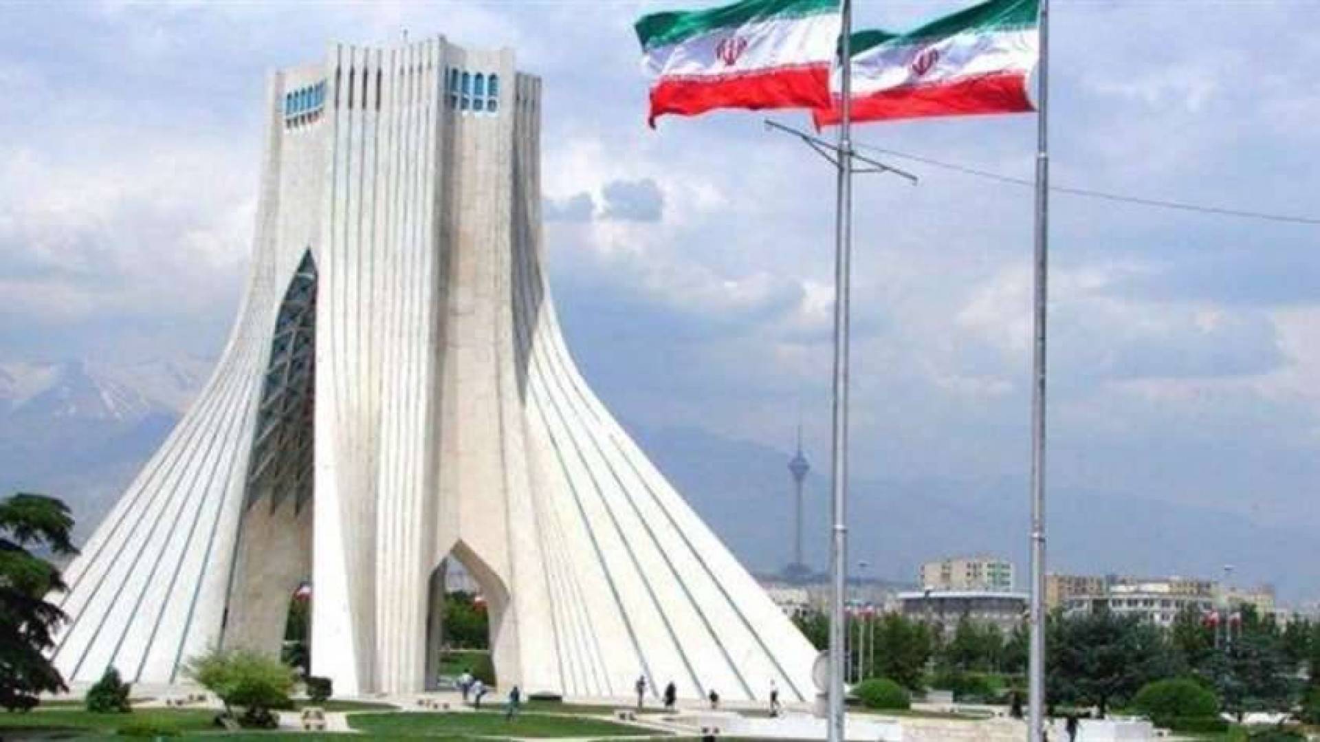 إيران تؤكد أن الهجمات الأمريكية على الحدود السورية العراقية تستهدف عناصر مكافحة الإرهاب خدمة لبقايا داعش