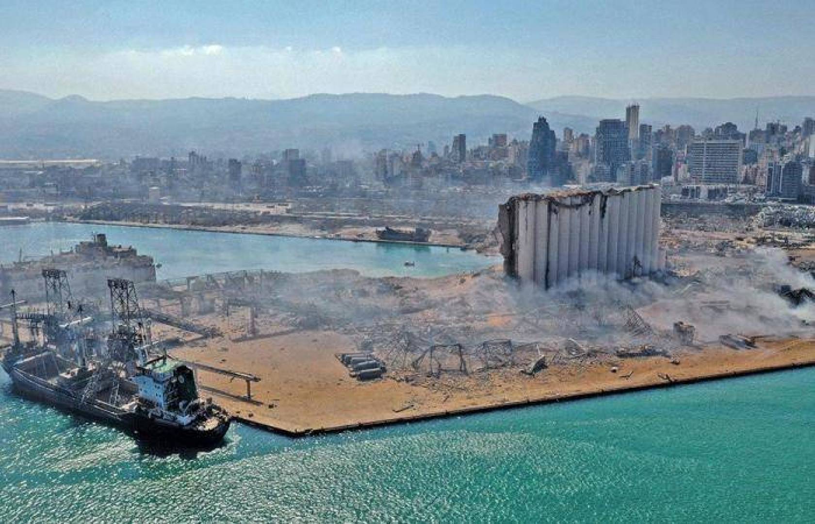 لبنان مهدد بفقدان ما تبقى من مرفأ بيروت