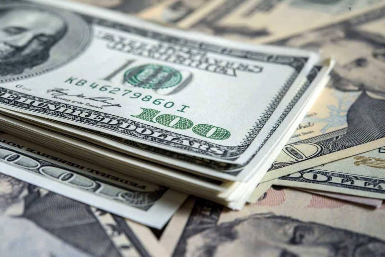 سعر الدولار واليورو في الجزائر اليوم 07 تموز .. تباين أسعار الصرف بالجزائر