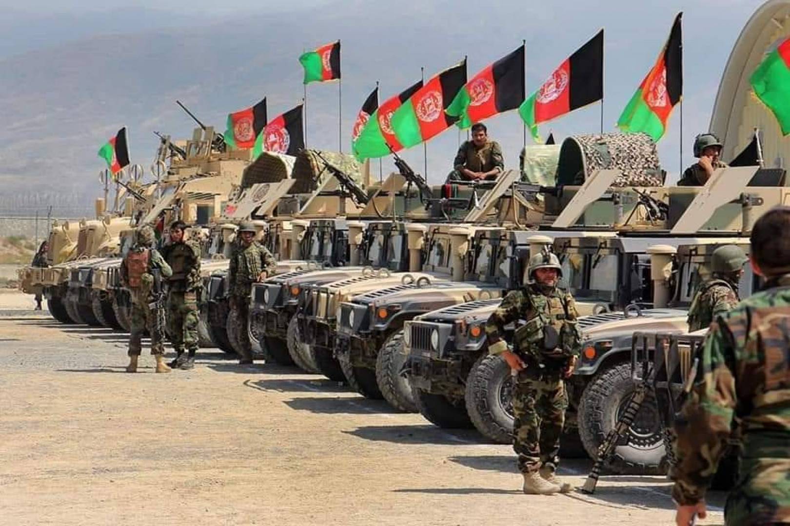وزارة الدفاع الأفغانية تؤكد مقتل المئات من عناصر طالبان جراء عملياتها خلال 24 ساعة الماضية