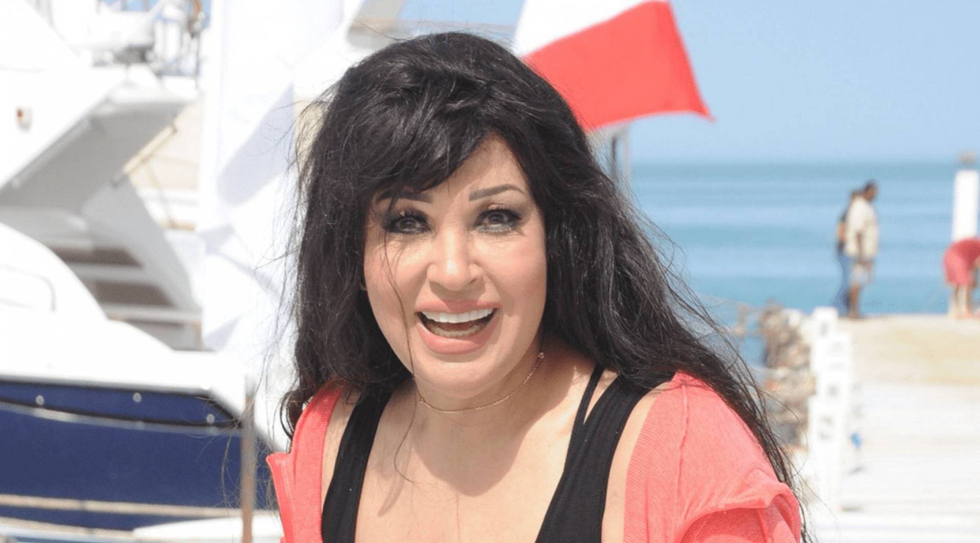 فيفي عبده تهنئ الجمهور بـ عيد الأضحى 