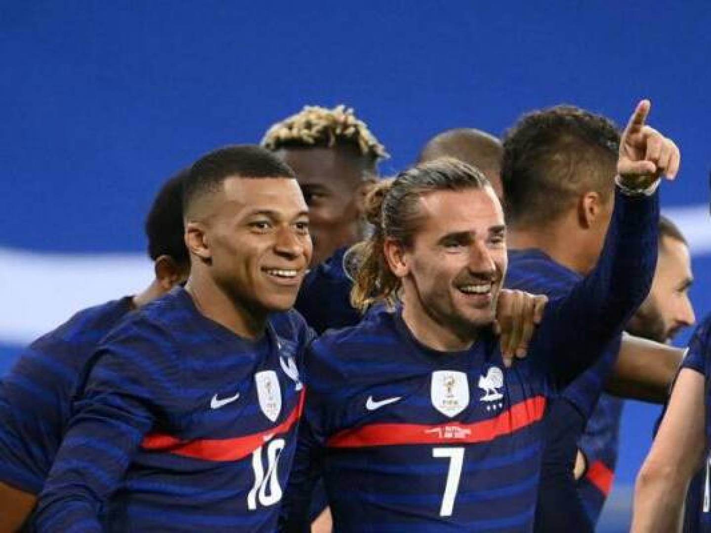 ديديه ديشامب يعلن قائمة منتخب فرنسا لخوض تصفيات كأس العالم 