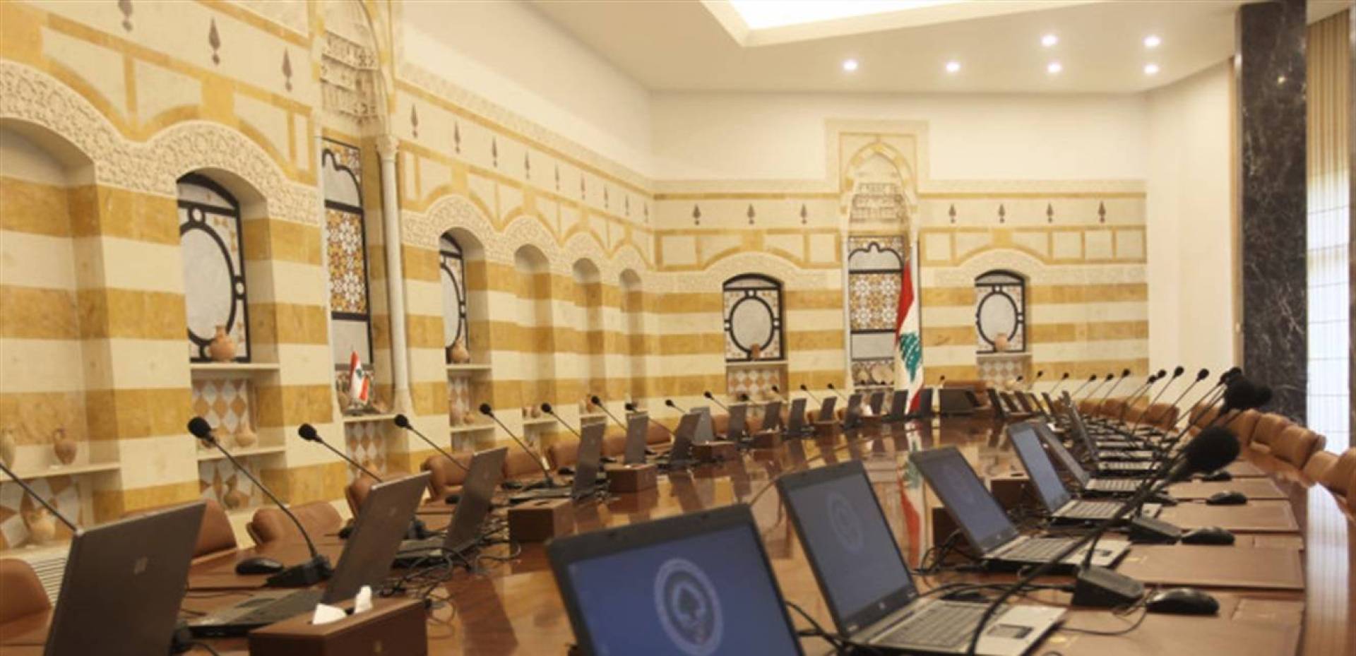 أزمة تشكيل الحكومة تتوسع والعراقيل تتجاوز الحقائب والأسماء