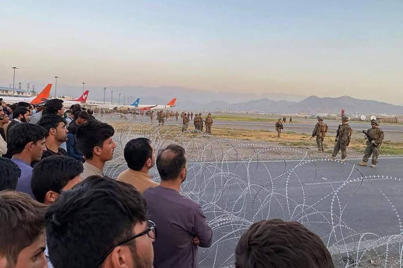 حلف الناتو يعتبر أن المخاطر تبطئ الإجلاء من أفغانستان لعدم الرغبة في اشتباك مع طالبان
