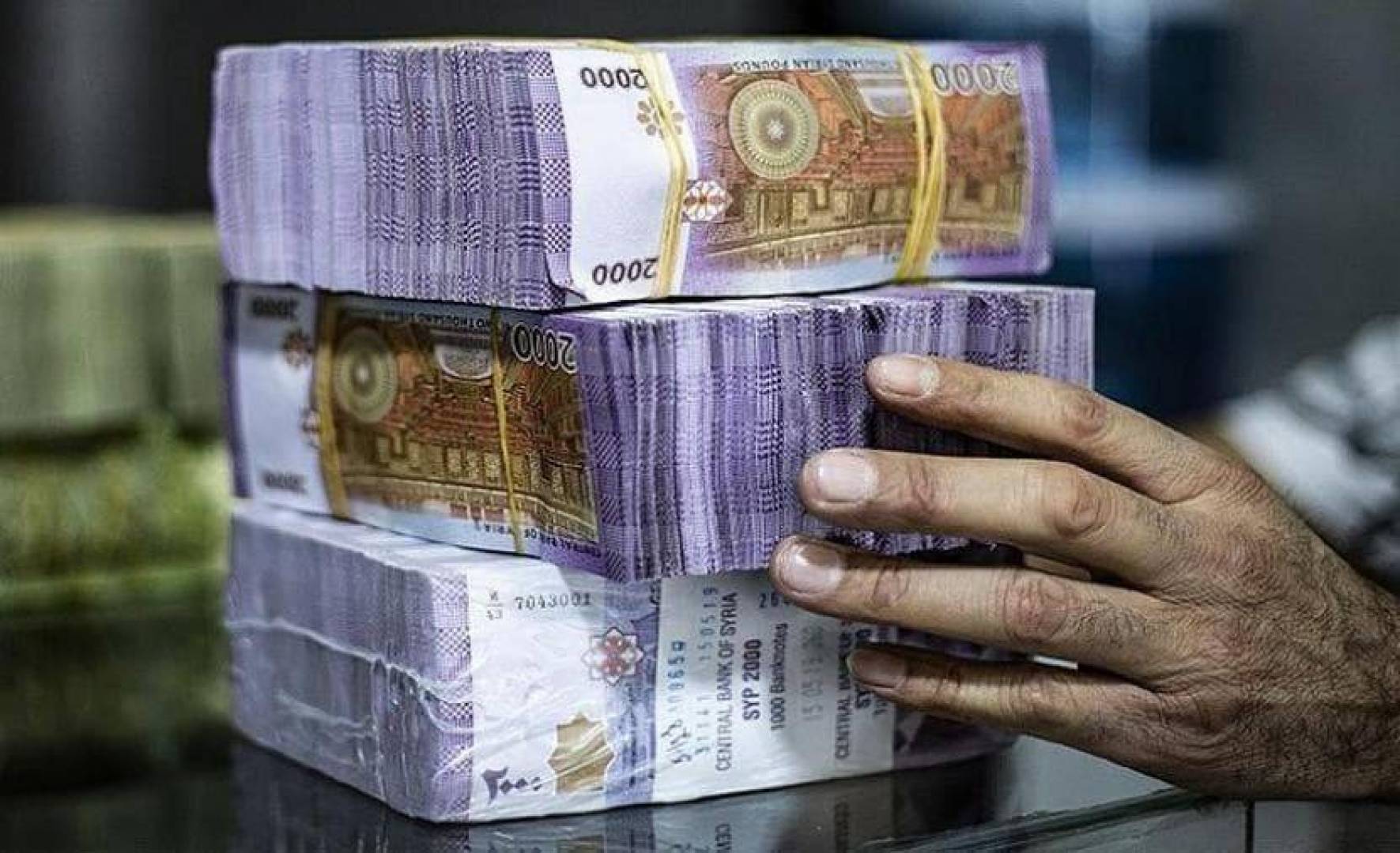ارتفاع مؤشر سعر الدولار في سوريا اليوم .. مقابل تراجع الليرة السورية