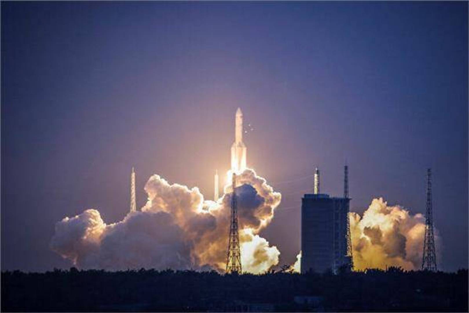 شركة الفضاء الروسية تستثمر 456 مليون دولار لتطوير الترام في قاعدة فوستوشني الفضائية 