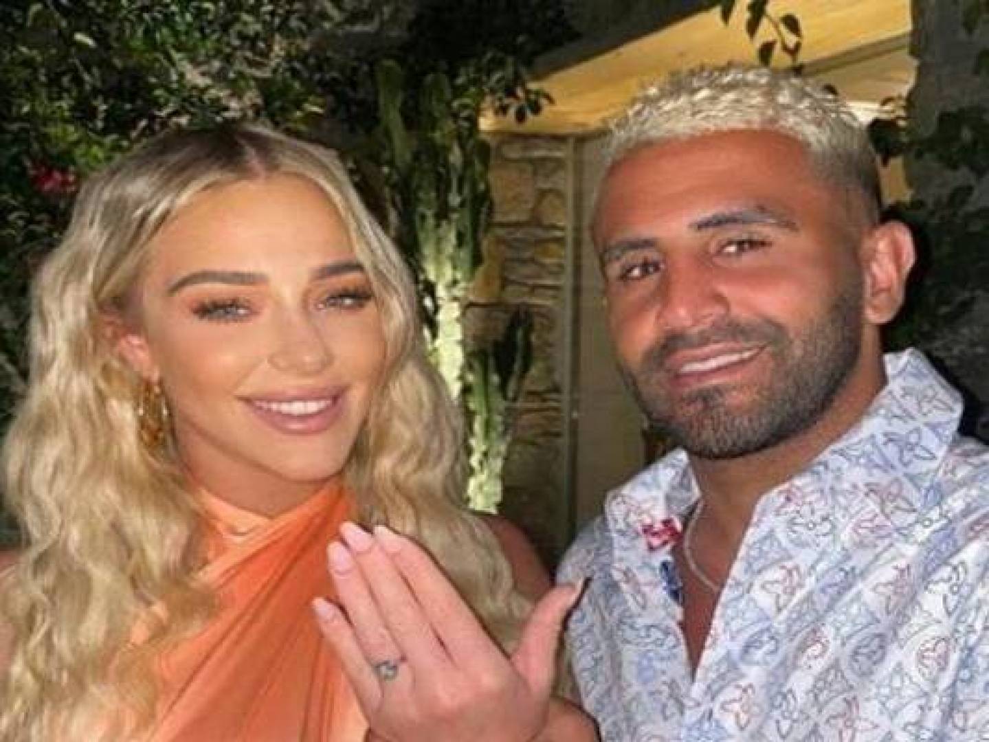 شاهد بالصور خطوبة النجم الجزائري رياض محرز على عارضة الأزياء البريطانية تايلور وارد 