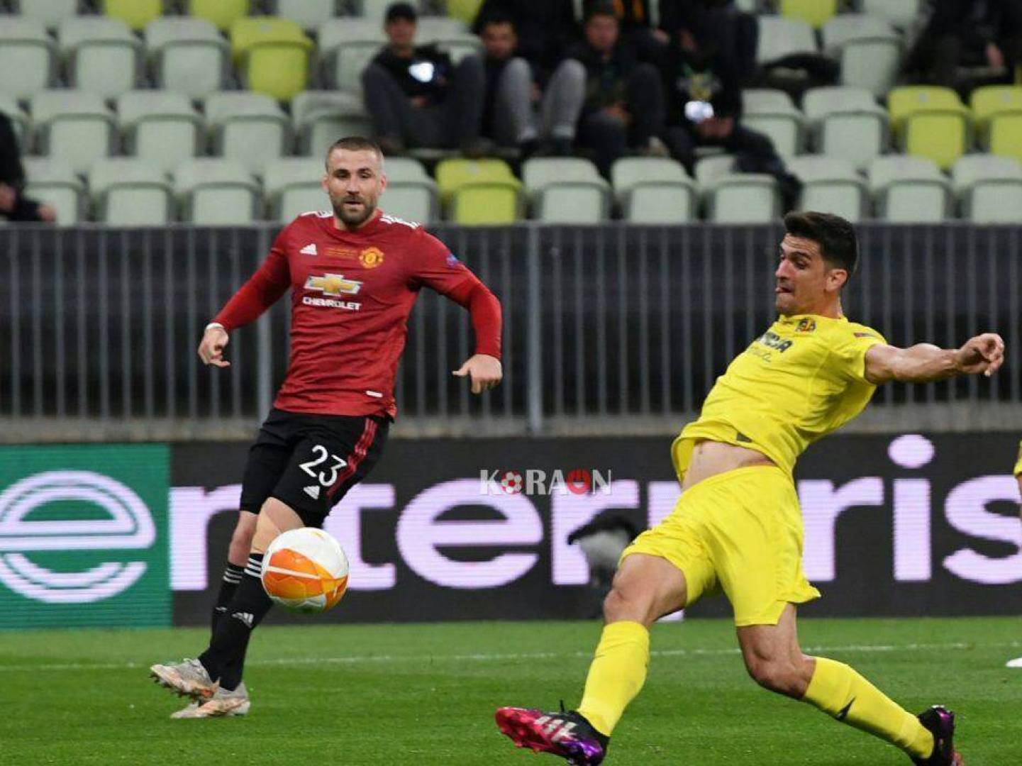 توقيت مباراة مانشستر يونايتد وفياريال في دوري أبطال أوروبا والقنوات الناقلة للمباراة اليوم