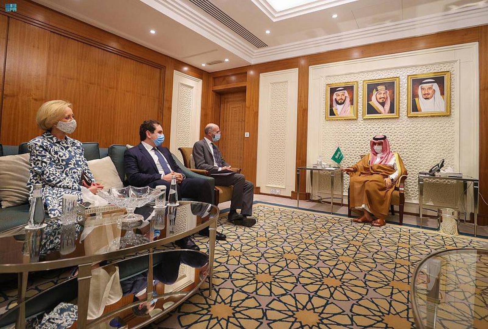 وزير الخارجية السعودي بحث مع المبعوث الأمريكي الخاص بشؤون إيران المحادثات النووية الإيرانية
