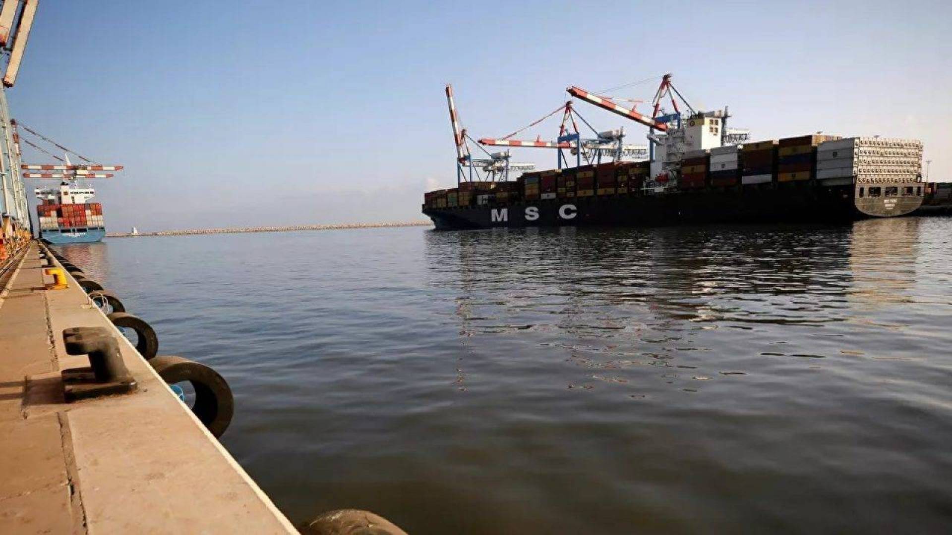 صحيفة عبرية: الولايات المتحدة تمارس ضغوطاً على إسرائيل لقطع علاقاتها الاقتصادية مع الصين