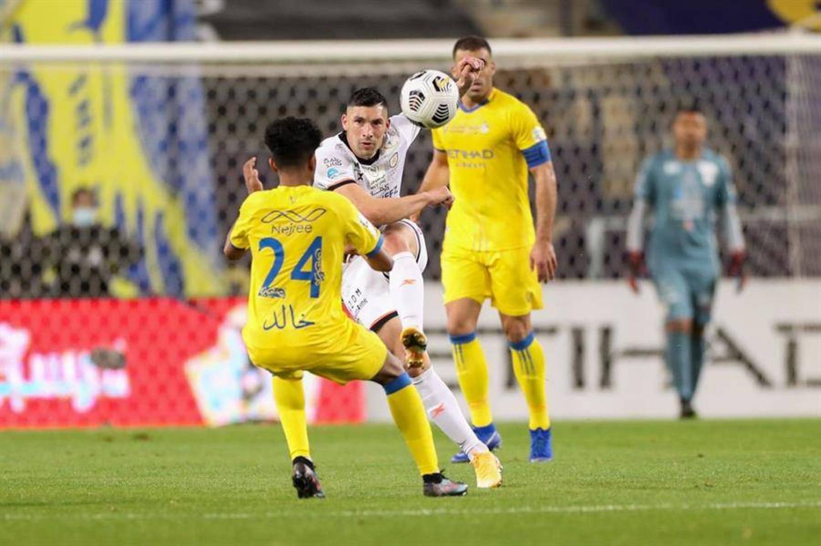 القنوات الناقلة لديربي الرياض بين الشباب والنصر في الدوري السعودي للمحترفين اليوم 