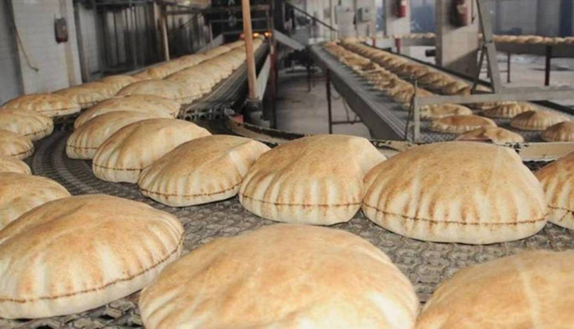 اتحاد نقابات المخابز يدعو لإصدار تعرفة جديدة لربطة الخبز منعا لتوقف المخابز والأفران
