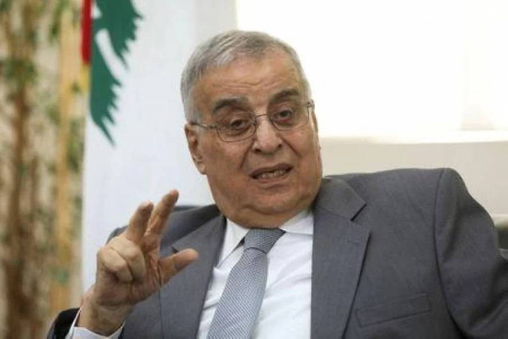 عبد الله بو حبيب: الوساطة القطرية هي الطرح الوحيد لحل الأزمة مع السعودية وتحجيم دور حزب الله مسألة إقليمية