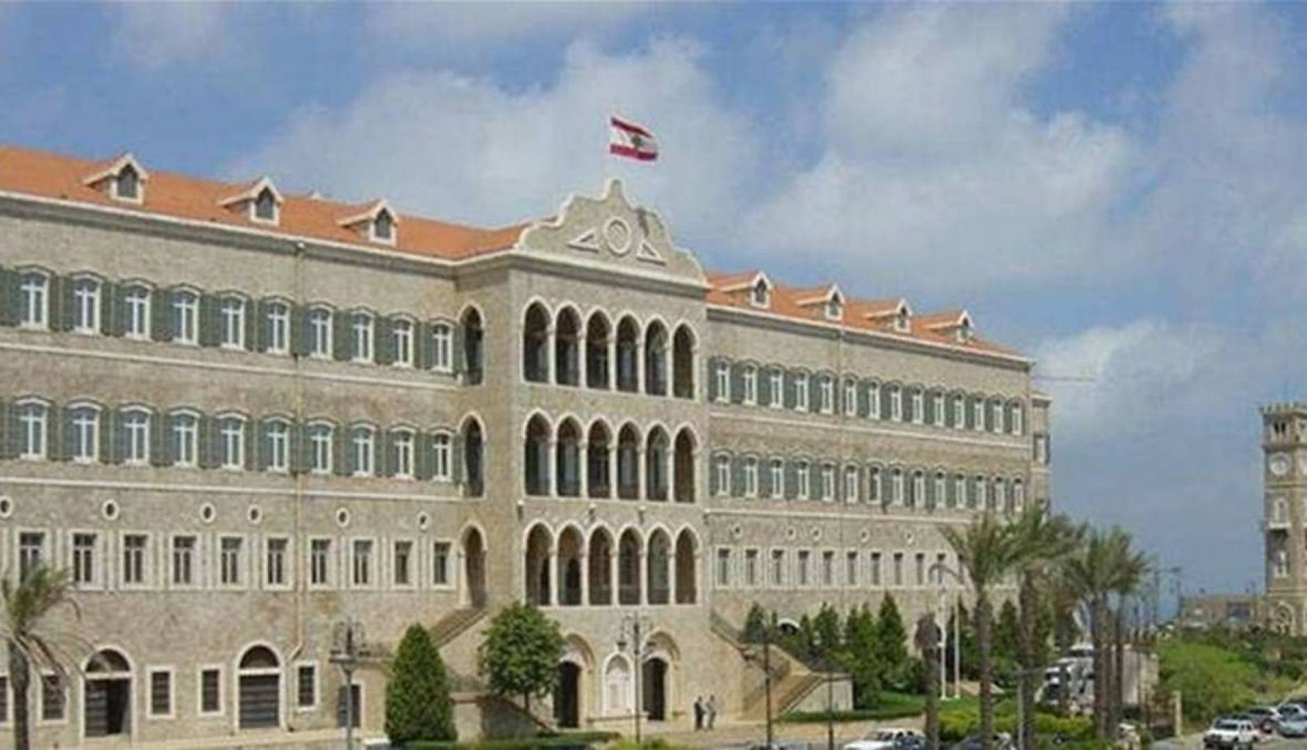 نجيب ميقاتي يحث قرداحي على اتخاذ القرار المناسب ويكلف وزير الخارجية بمهمة إصلاح العلاقات مع دول الخليج