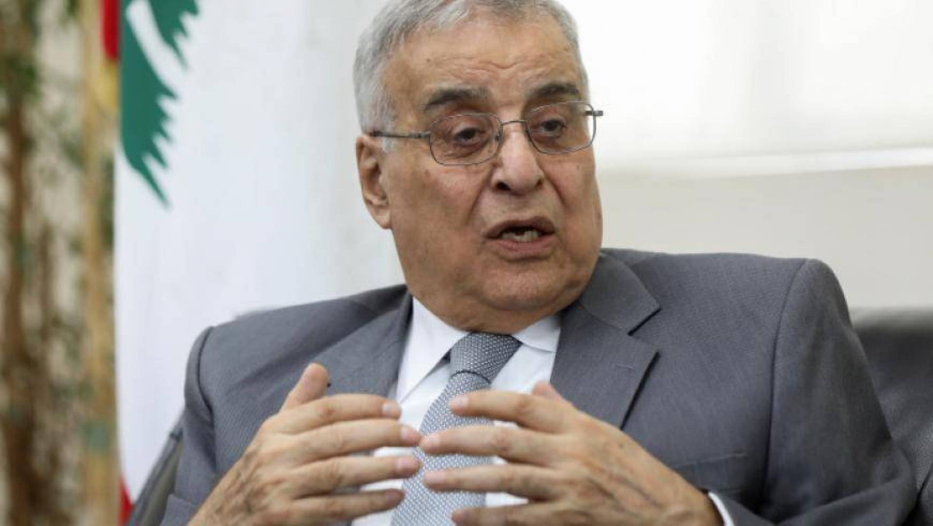 وزير الخارجية اللبناني: الغرب لا يريد عودة اللاجئين إلى سورية ونتعاون مع روسيا لإعادتهم