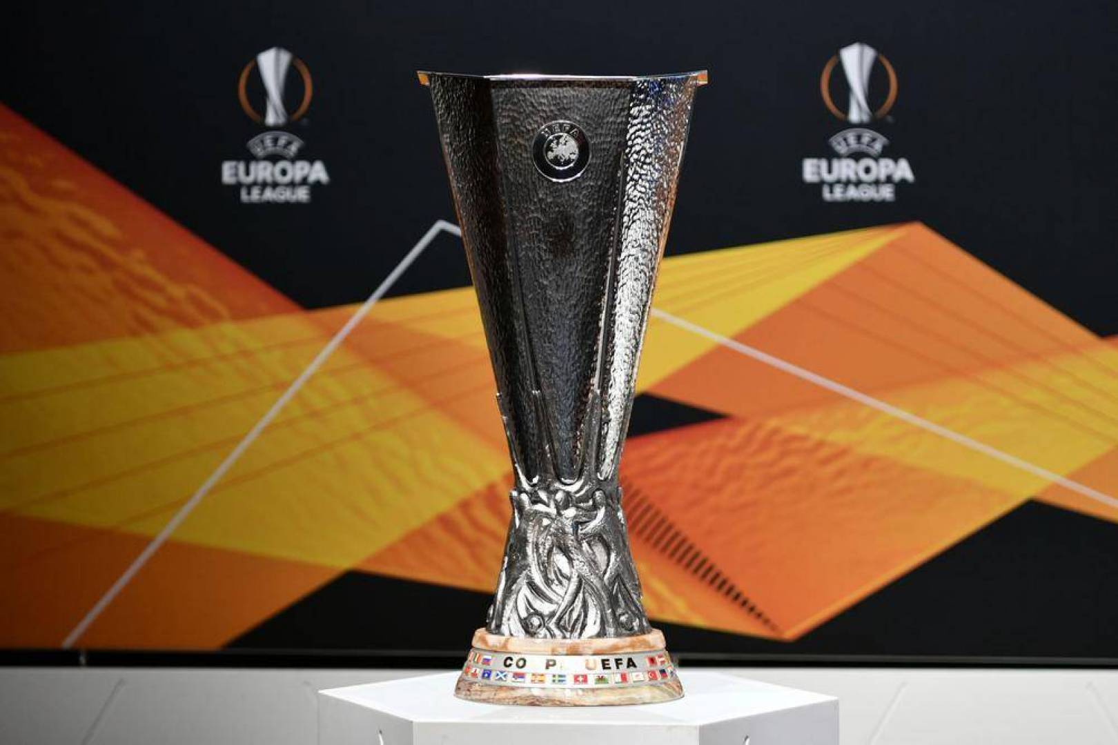 شاهد بالفيديو نتائج وأهداف الجولة السادسة والأخيرة من الدوري الأوروبي اليورباليج 