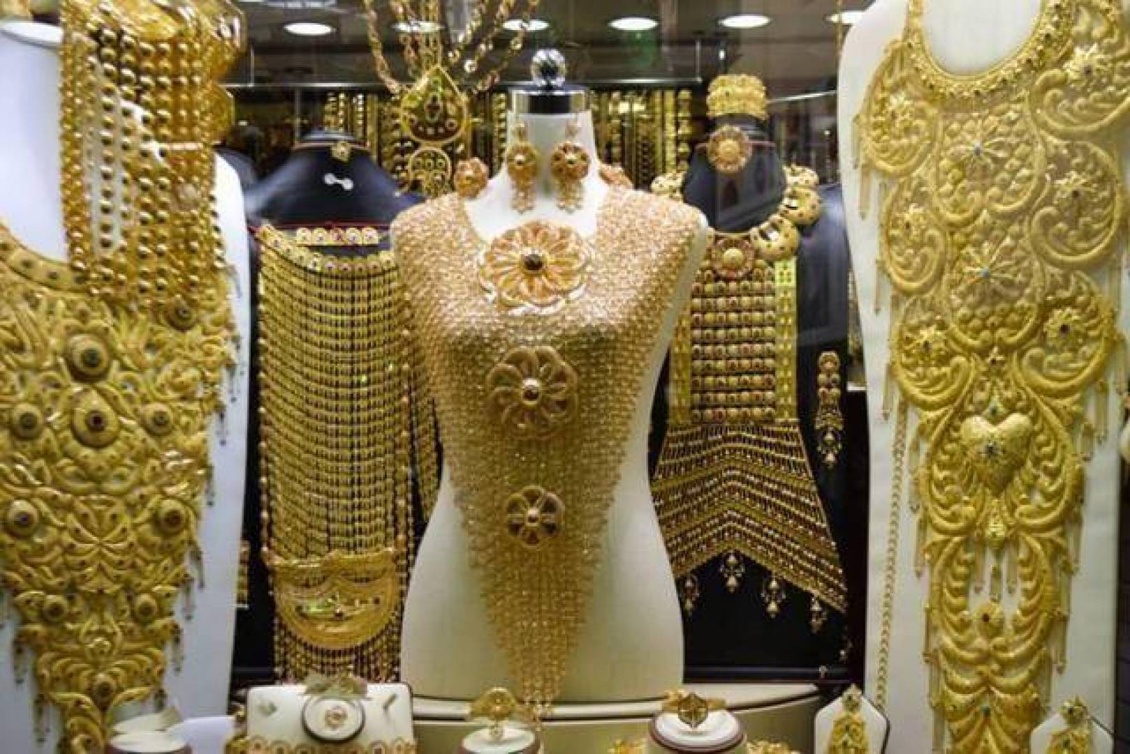 سعر الذهب في الإمارات يسجل ارتفاع سعر جرام الذهب في الإمارات