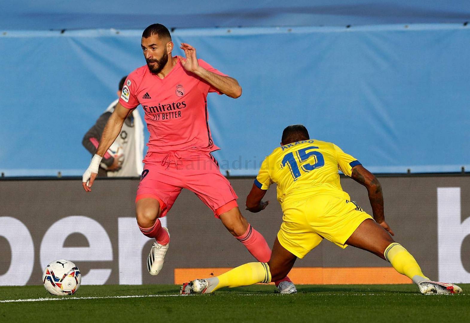 موعد مباراة ريال مدريد ضد قادش في الدوري الإسباني الممتاز والقنوات الناقلة للمباراة اليوم 