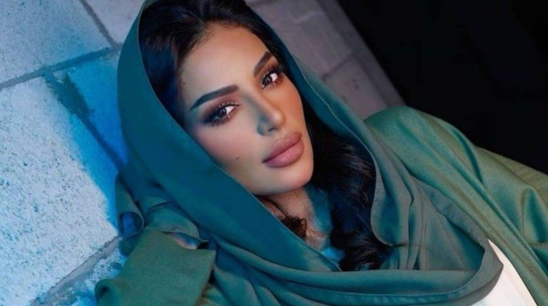فاطمة الأنصاري تلتحق بـ ركب النجمات الخاضعات لعمليات التجميل والرتوش التجميلية
