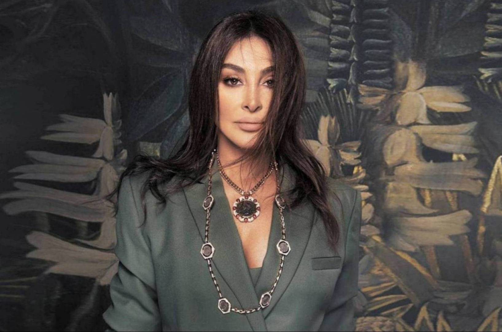 شبيهة إليسا العراقية