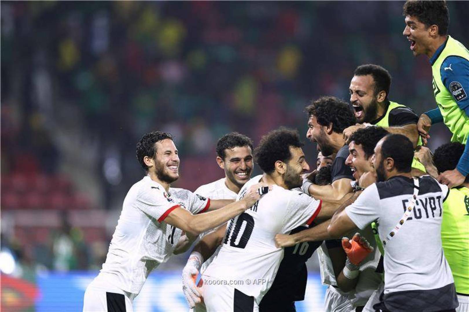 مصر تفوز على الكاميرون بركلات الحظ الترجيحية وتتأهل لنهائي كأس الأمم الإفريقية  .. فيديو و صور 
