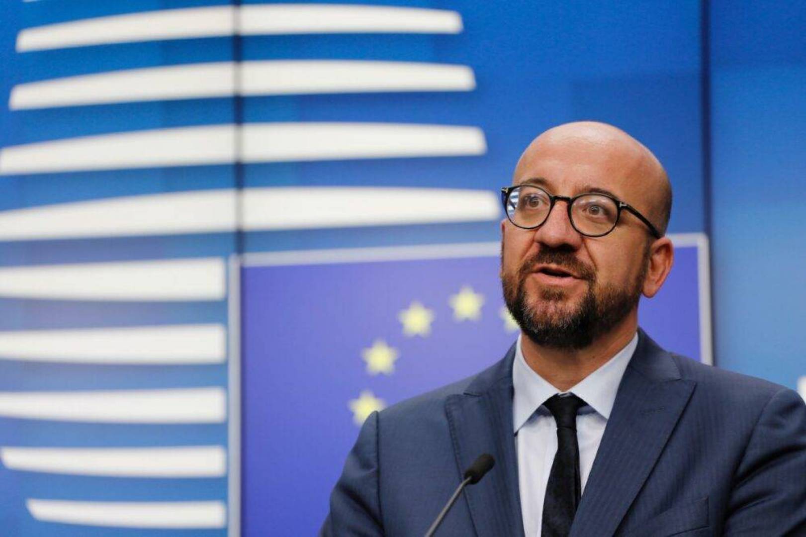 رئيس المجلس الأوروبي: الاتحاد الأوروبي ليس في حالة حرب مع روسيا وندعم أوكرانيا كدولة صديقة