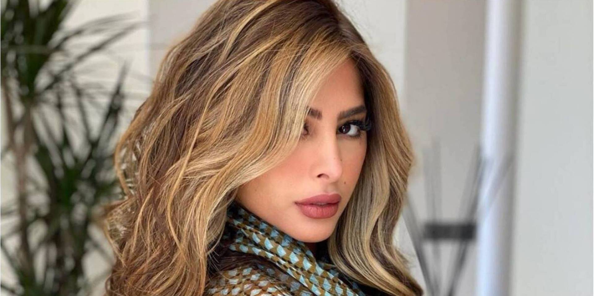 فوز الفهد تكشف عن رومانسية زوجها عبد اللطيف الصراف