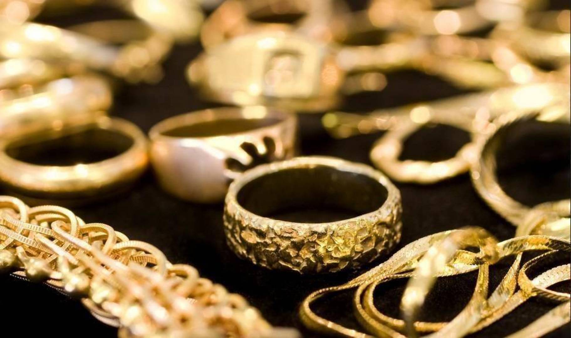 سعر الذهب في الأردن .. انخفاض سعر مبيع وشراء الذهب في السوق المحلية
