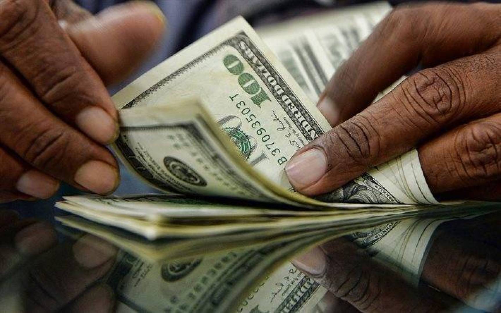  استمرار تراجع سعر الدولار في السودان .. مقابل الجنيه السوداني