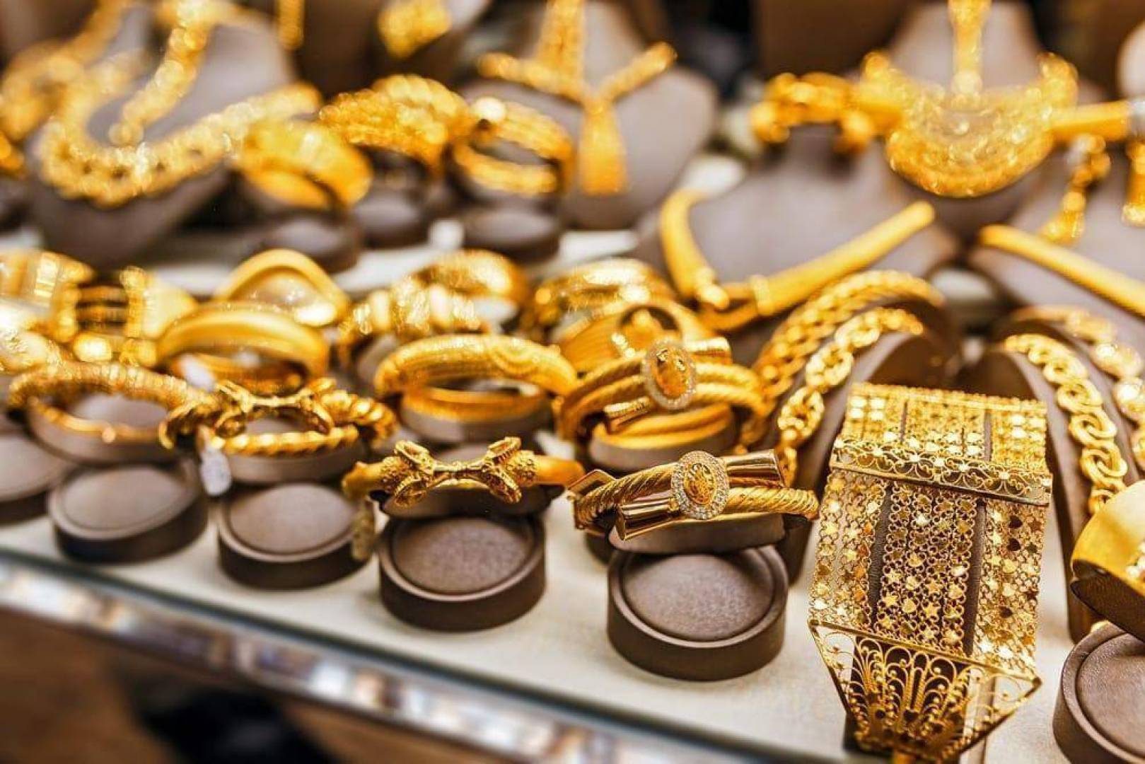 ارتفاع أسعار الذهب في الإمارات .. سعر جرام الذهب مقابل الدرهم الإماراتي والدولار