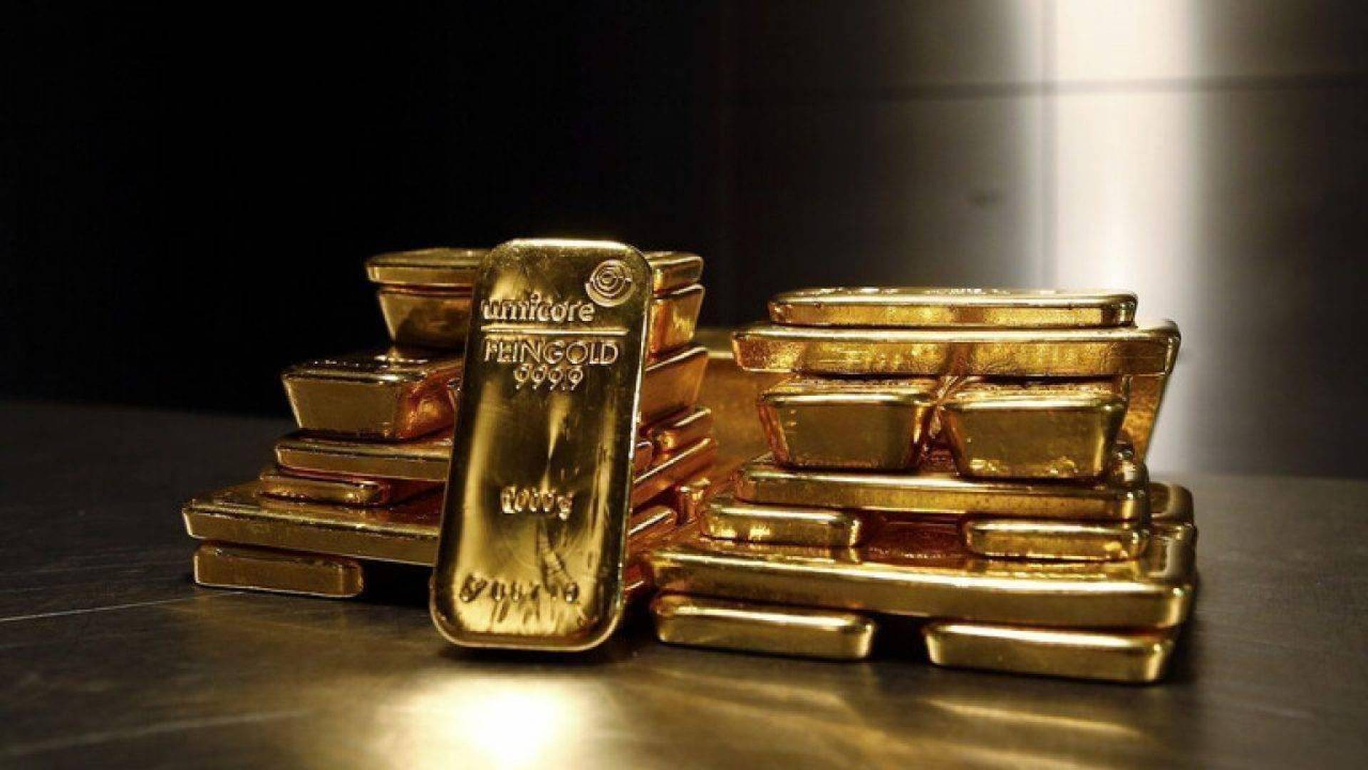 سعر الذهب في الإمارات بالدولار .. يرتفع وفق بيانات التداول