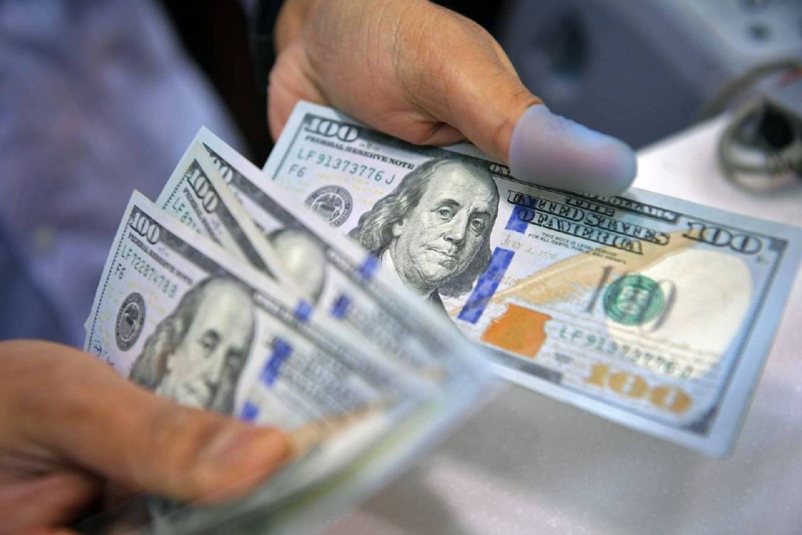 سعر الدولار في لبنان .. ارتفاع طفيف مقابل سعر الليرة اللبنانية