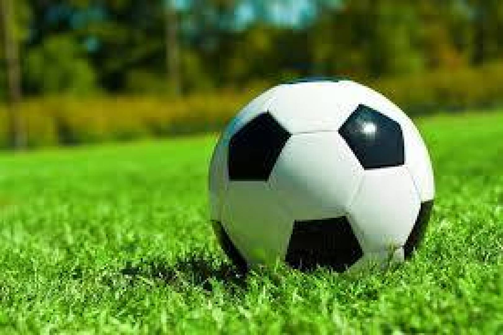 القنوات الناقلة لمباريات اليوم في الملاعب الأوروبية وموعدها 