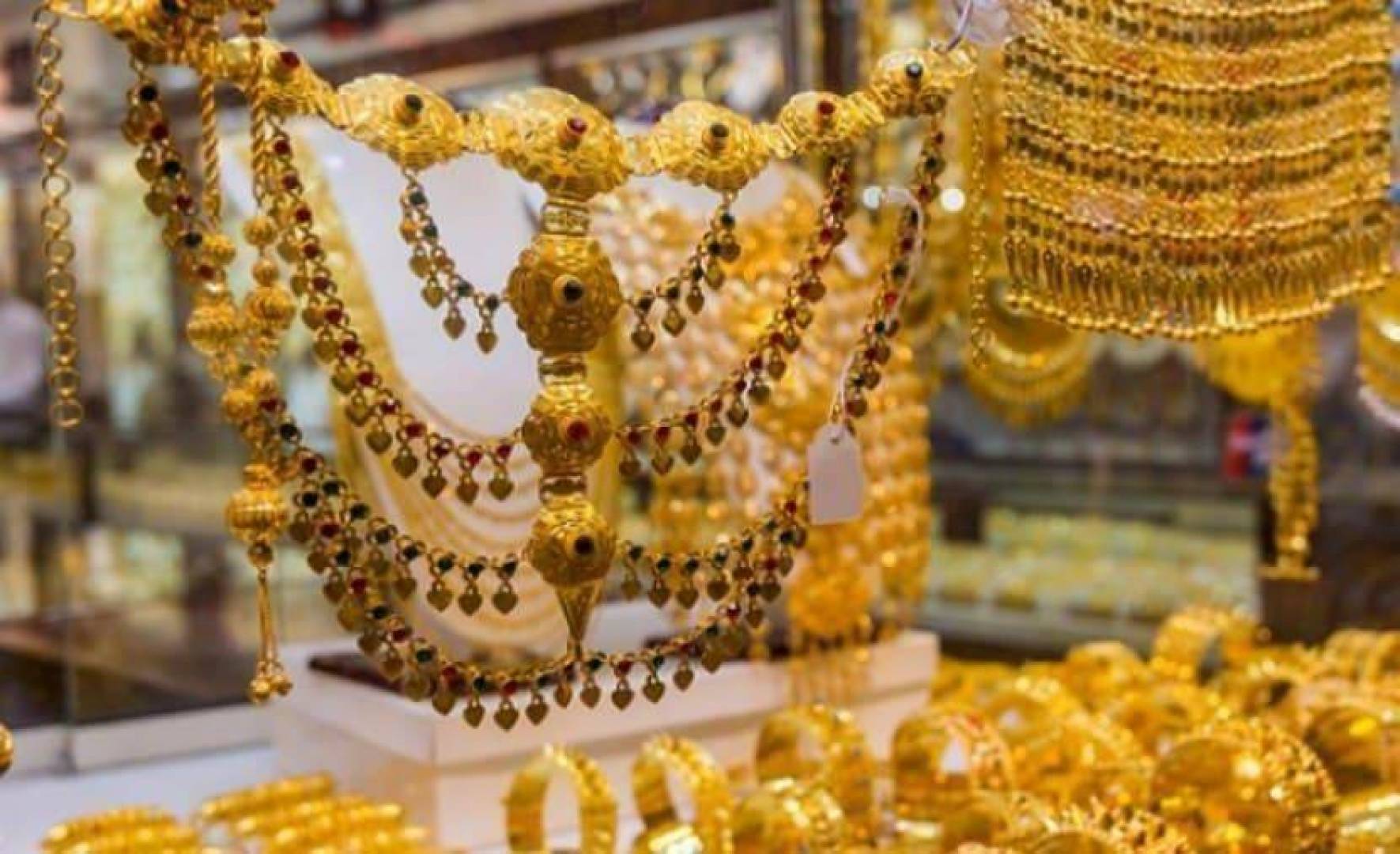 سعر الذهب في البحرين .. ارتفاع معاكس يسجله سعر أونصة الذهب