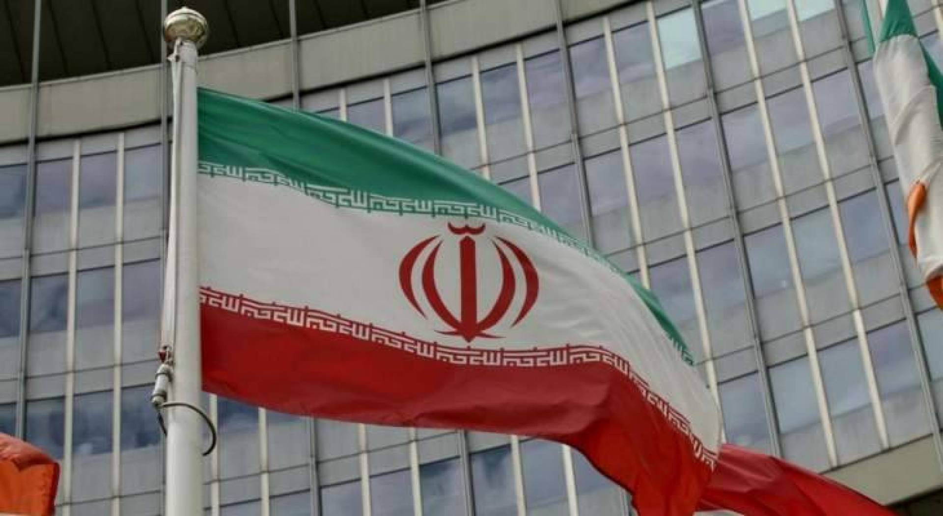 وكالة إيرنا: اتفاق للإفراج عن جزء كبير من الأموال الإيرانية المجمدة بشكل مستقل عن الاتفاق النووي