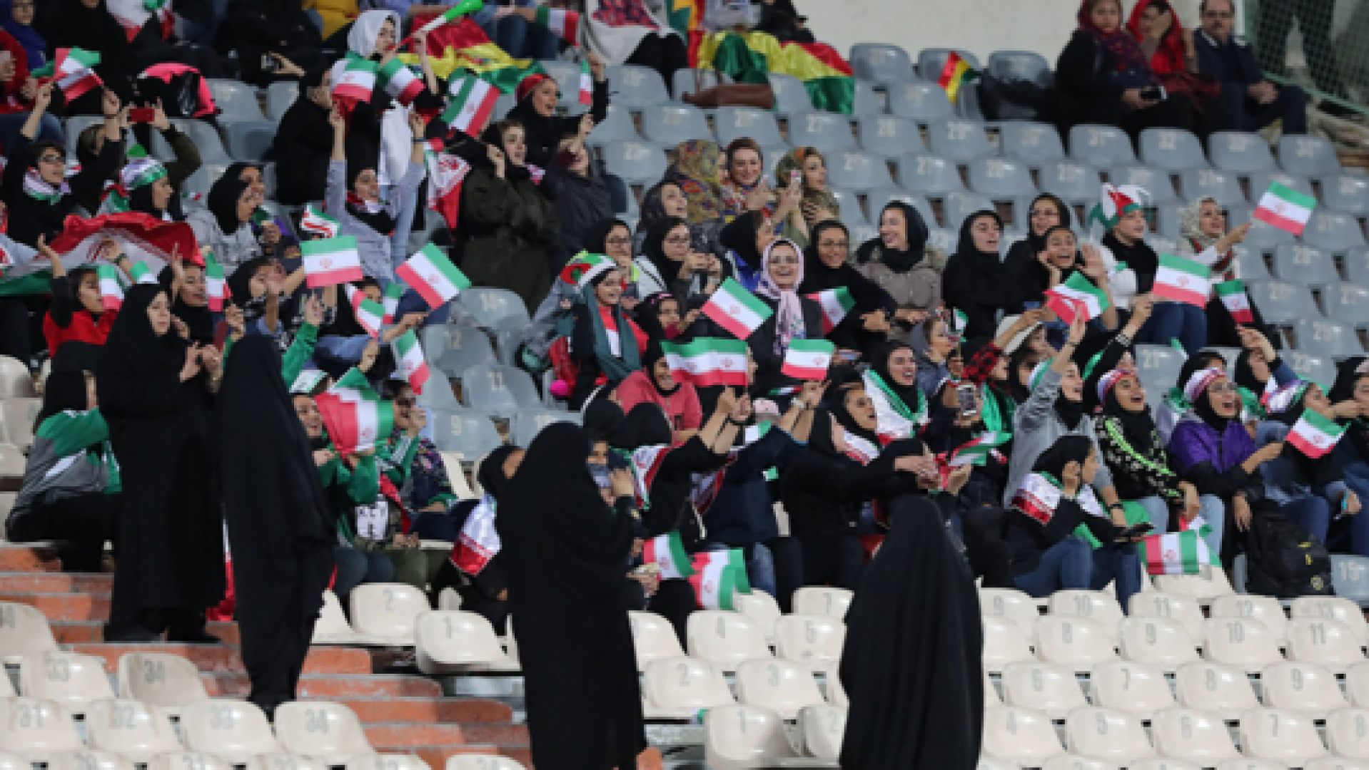 اعتقال شهرة موسوي نائبة رئيس الاتحاد الإيراني لكرة القدم بتهمة الاحتيال