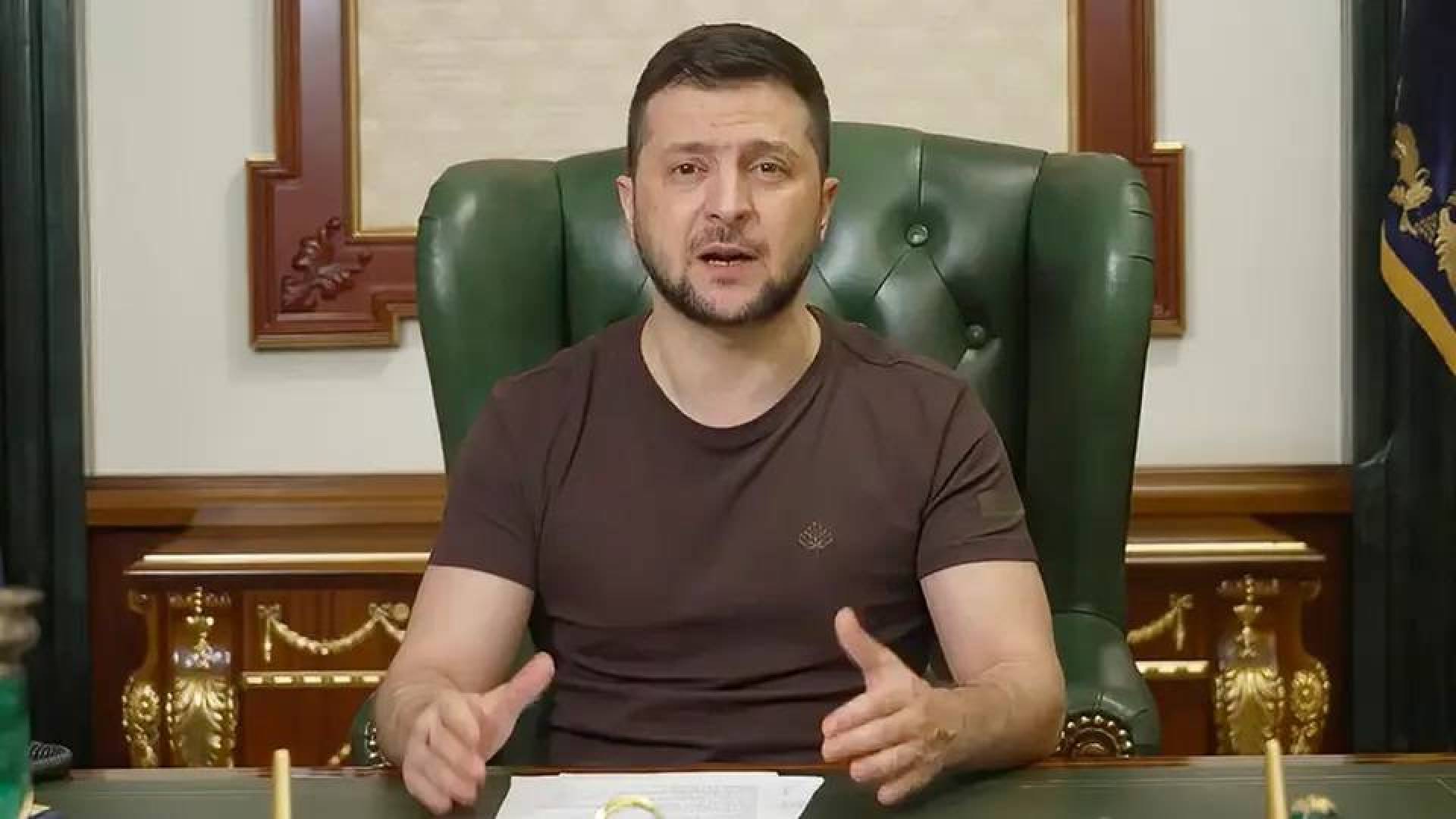 الرئيس الأوكراني: لا يوجد خيار آخر لنا إلا الجلوس إلى طاولة المفاوضات