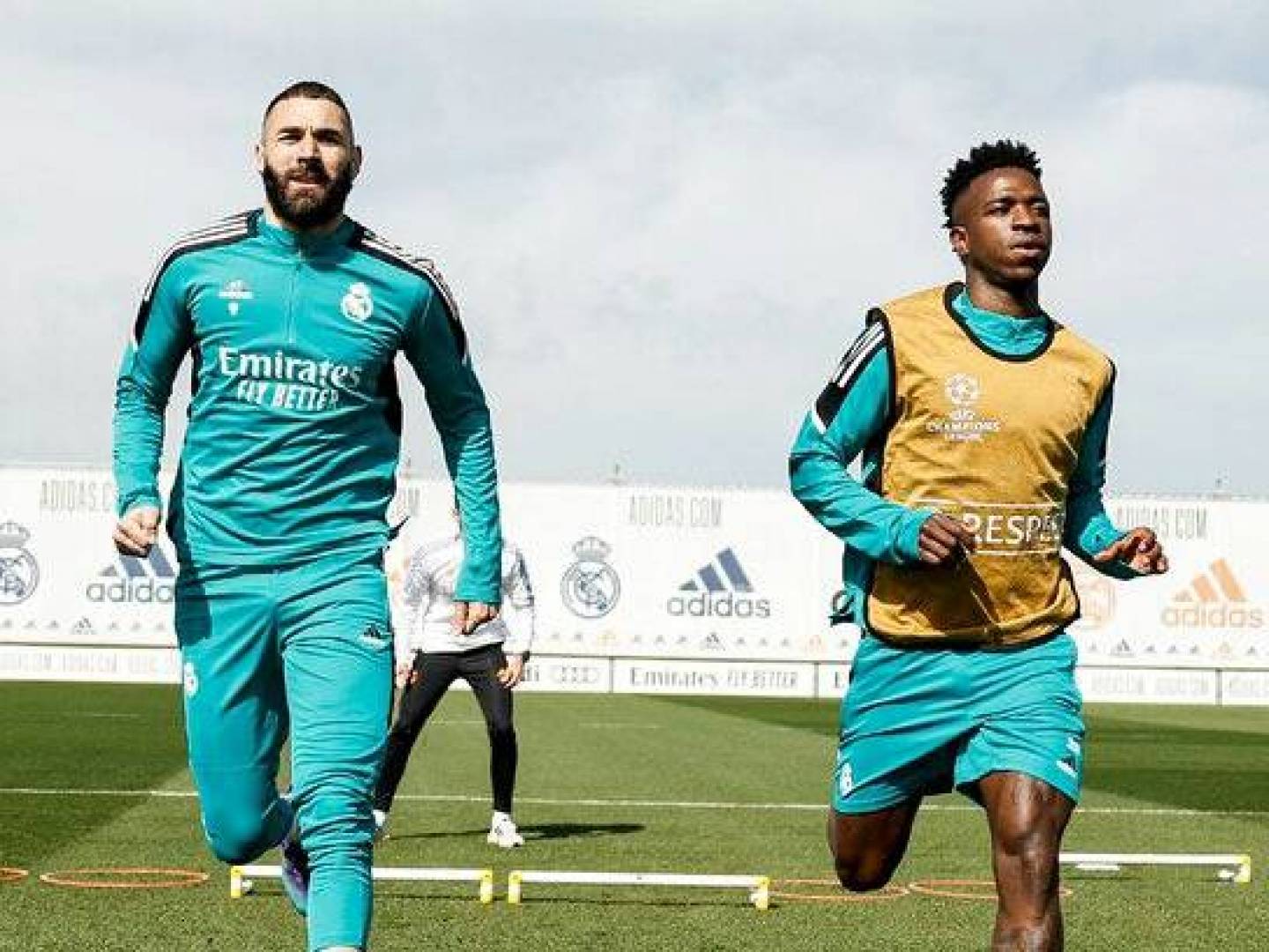 أنشيلوتي يعلن قائمة ريال مدريد لمواجهة تشيلسي في إياب ربع نهائي دوري أبطال أوروبا