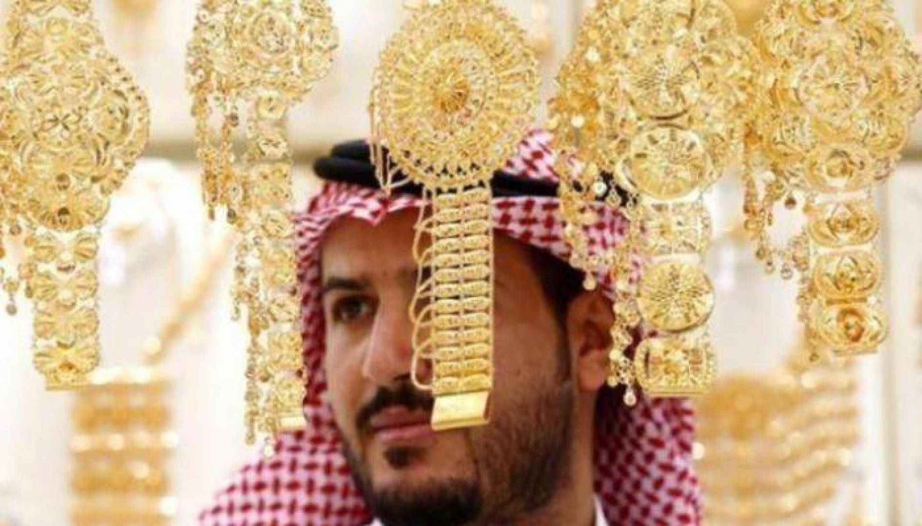 سعر الذهب في السعودية .. استقرار مؤقت مقابل الدولار